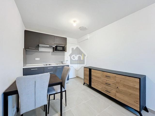 Appartement location à Sénas, Bouches-du-Rhône