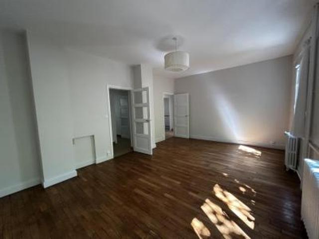 Appartement location à Autun, Le Creusot