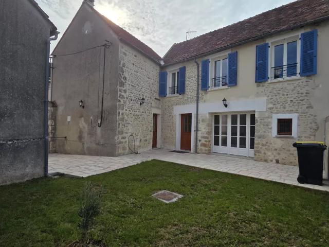 Maison location à Fontainebleau, Beaumont-du-gâtinais