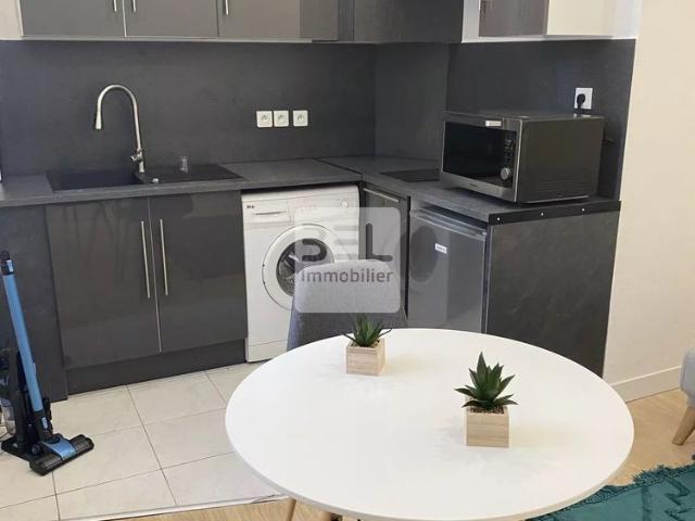 Appartement location à Nîmes, Pont-saint-esprit