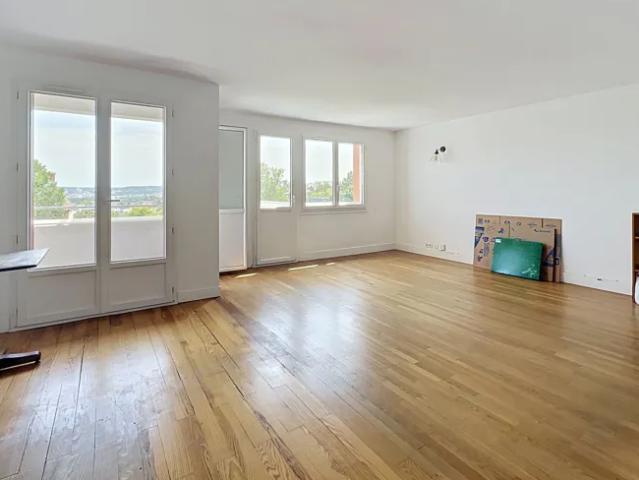 Appartement location à Nanterre, Suresnes