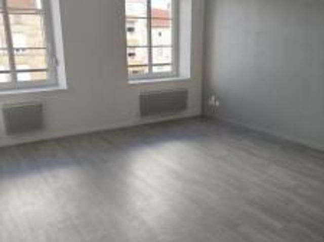 Appartement location à Neufchâteau, Dompaire