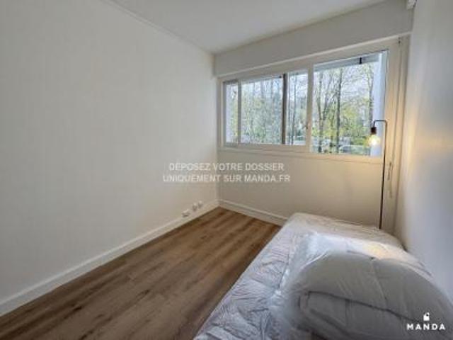 Appartement location à Saint-Germain-en-Laye, L'etang-la-ville
