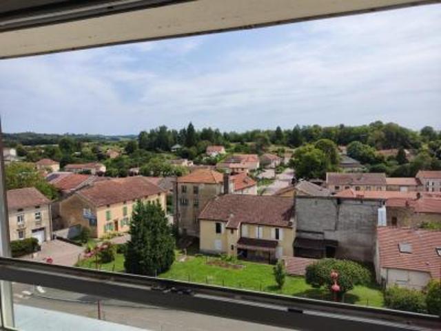 Appartement location à Neufchâteau, Hymont