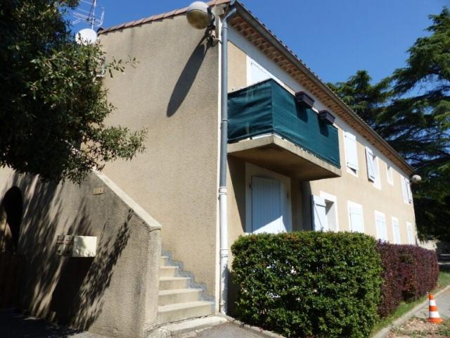 Appartement location à Nyons, La Baume-de-transit