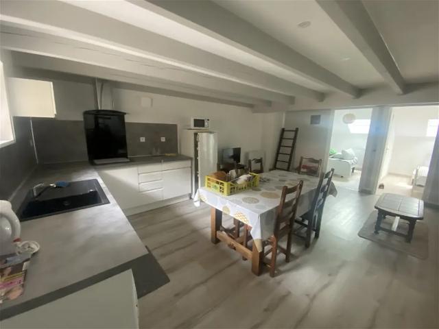 Appartement location à France métropolitaine, Remollon