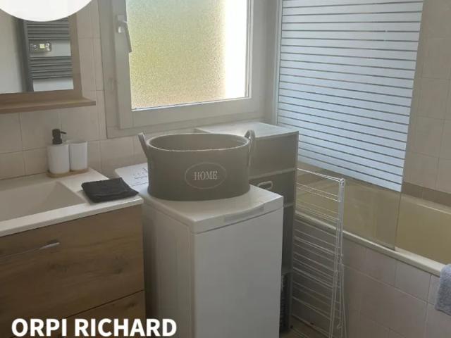 Appartement location à Arrondissement de Toulon, Six-fours-les-plages