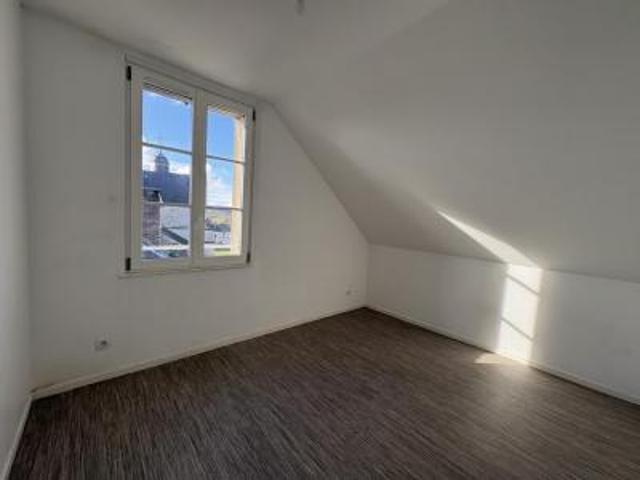 Appartement location à Charleville-Mézières, Launois-sur-vence