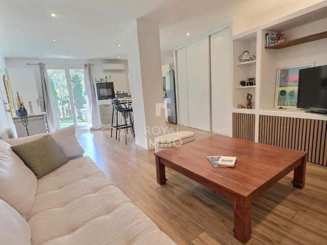 Appartement location à Arrondissement de Toulon, Le Revest-les-eaux