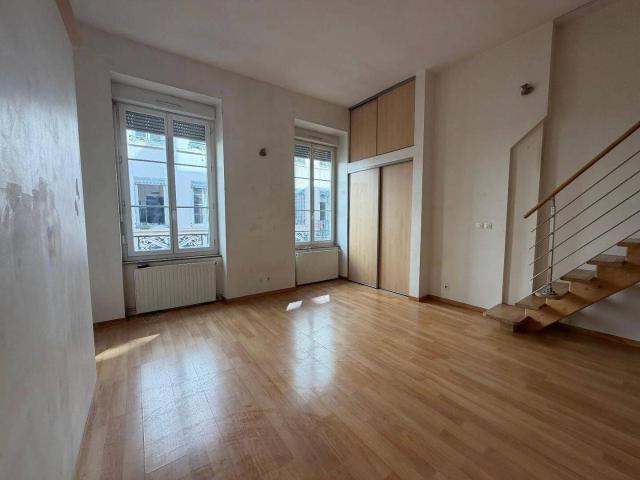 Appartement location à Brégade, Amplepuis