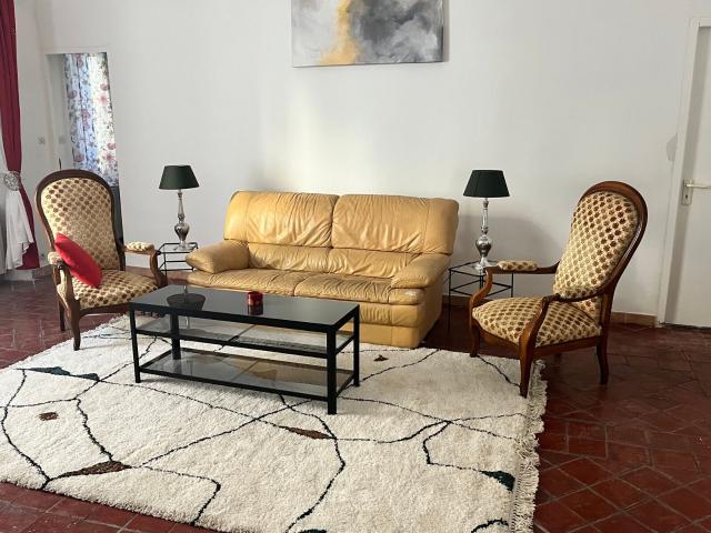 Appartement location à Nîmes, Pont-saint-esprit