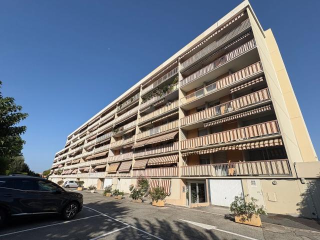 Appartement location à Les Moulins, Nice