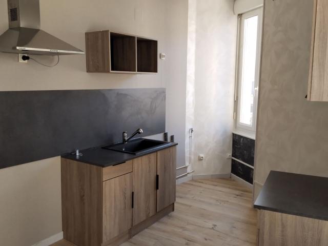 Appartement location à Saint-Ambroix, Gard