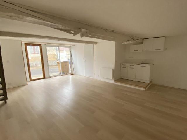 Appartement location à Vendeuvre-du-Poitou, Saint-Martin-la-Pallu