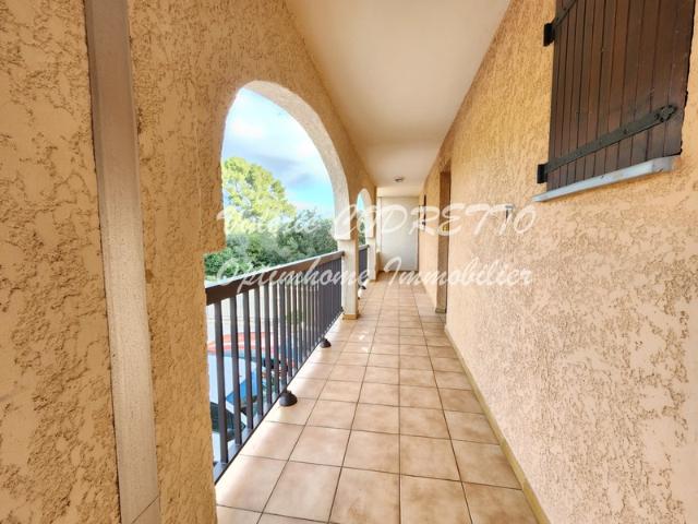 Appartement location à Arrondissement de Toulon, La Londe-les-maures