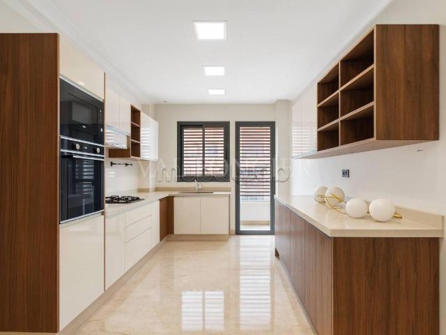 Appartement location à Anfa, Gharb-Chrarda-Beni Hssen