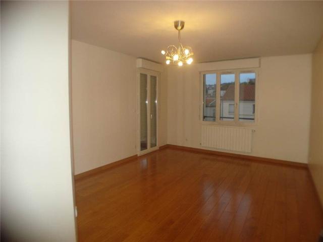 Appartement location à Saint-Étienne, Saint-etienne