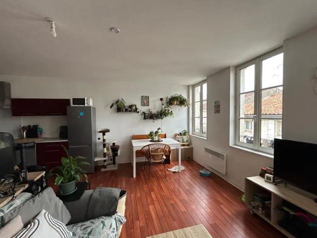 Appartement location à Saintes