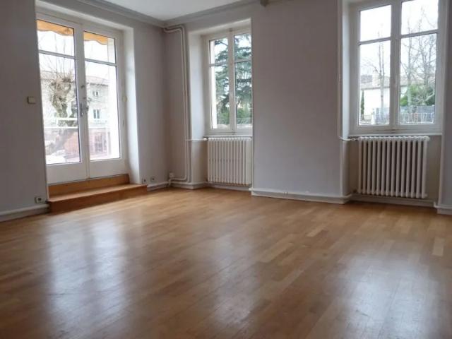 Appartement location à Le Fillon, Thurins