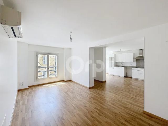 Appartement location à Sarlat-la-Canéda, Terrasson-lavilledieu