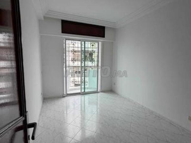 Appartement location à Casablanca ⵜⴰⴷⴷⴰⵔⵜ ⵜⵓⵎⵍⵉⵍⵜ الدار البيضاء, Préfecture de Casablanca عمالة الدار البيضاء