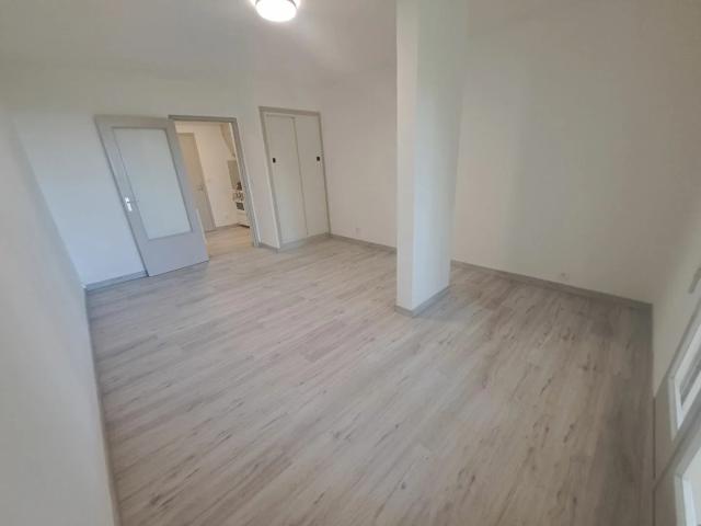 Appartement location à Nîmes, Villeneuve-lès-avignon