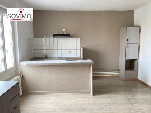 Appartement location à Roumazières-Loubert, Terres-de-Haute-Charente