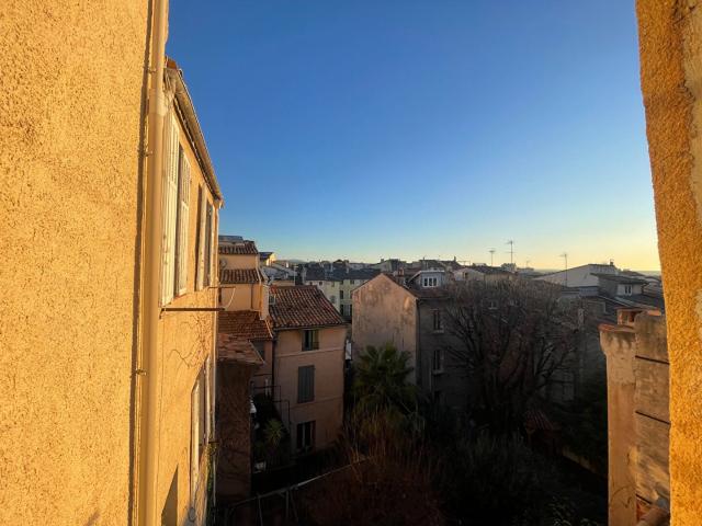 Appartement location à Aix-en-Provence, Aix-en-provence