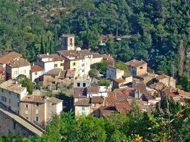 Appartement location à Brignoles, Entrecasteaux