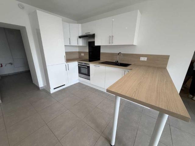Appartement location à Rosière, Saint-André-sur-Vieux-Jonc