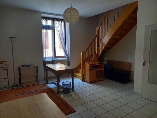 Appartement location à Le Bois-d'Oingt, Val d'Oingt