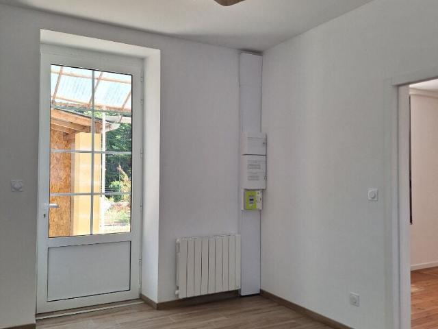 Appartement location à Nontron, Javerlhac-et-la-chapelle-saint-robert