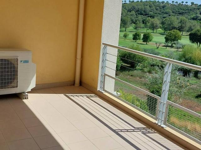 Appartement location à Nîmes, Vers-pont-du-gard