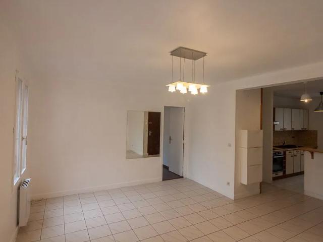 Appartement location à Le Fer à Cheval, Osny
