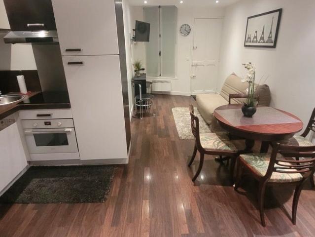 Appartement location à France métropolitaine, Courbevoie