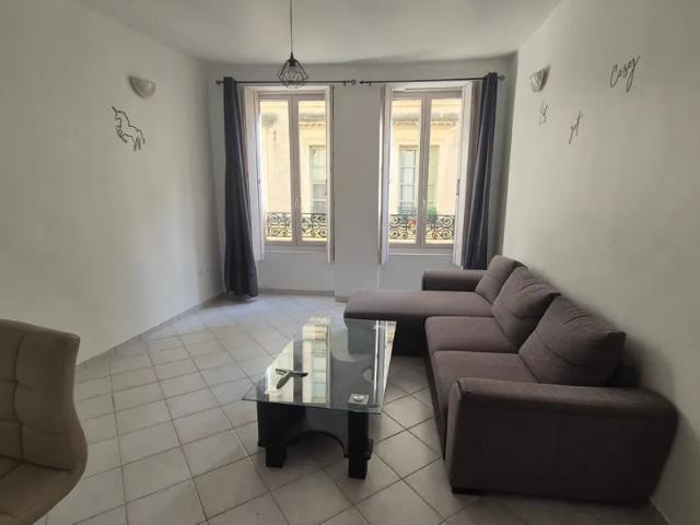 Appartement location à Nîmes, Pont-saint-esprit