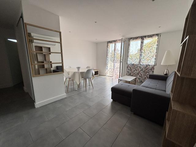 Appartement location à Triangle de la Gare, Nîmes