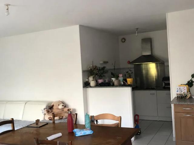 Appartement location à Saintes, Pont-l'abbé-d'arnoult