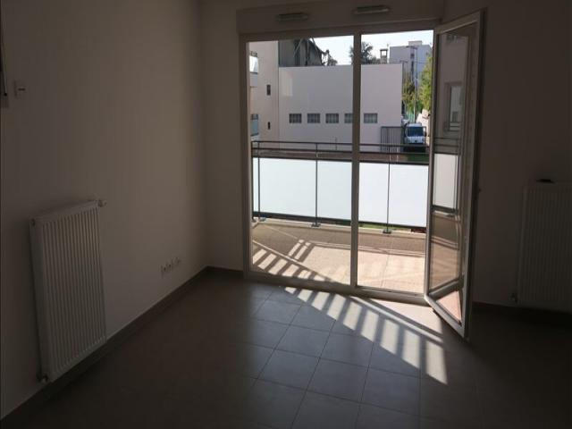 Appartement location à Francheville-le-Haut, Francheville