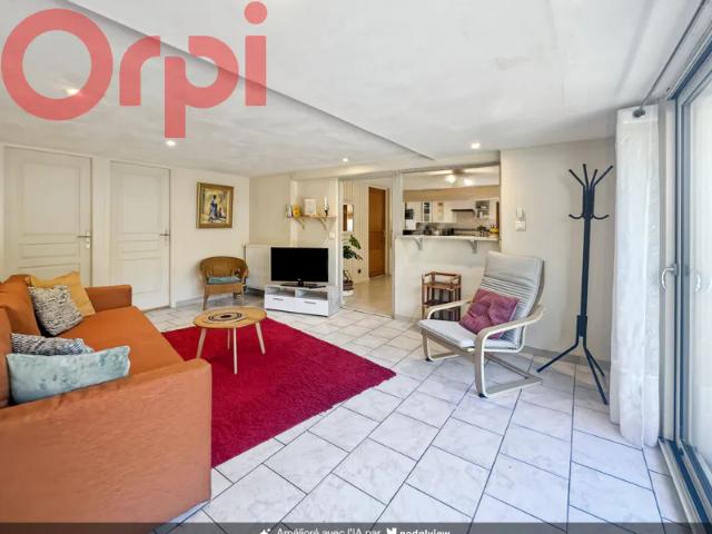 Appartement location à Largentière, Labégude