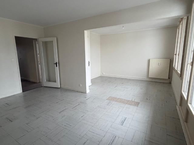 Appartement location à Bar-sur-Aube, Bar-sur-aube