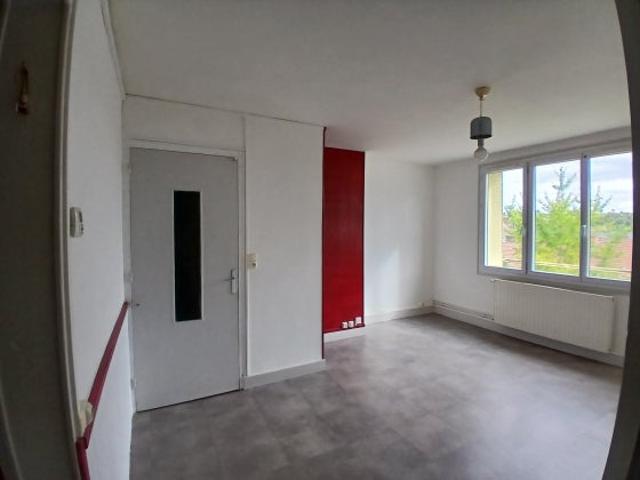 Appartement location à Cité de Gaulle, Charolles