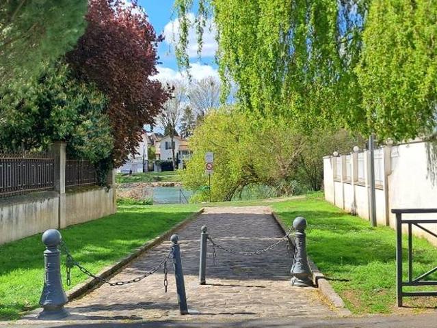 Appartement location à Créteil, Chennevières-sur-marne