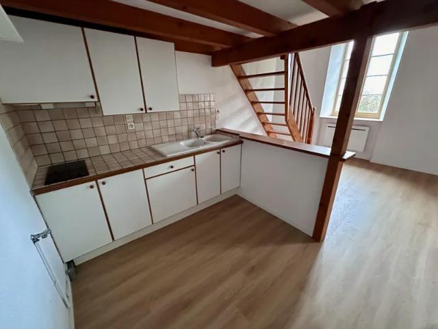 Appartement location à Saint-Pierre, Saintes