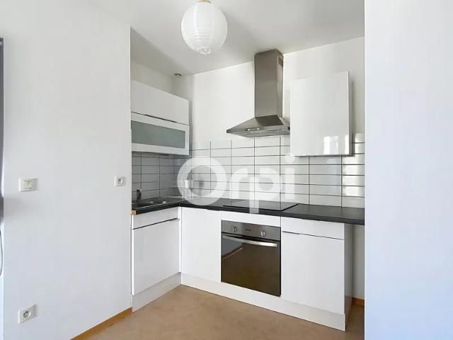 Appartement location à Neufchâteau, Vittel