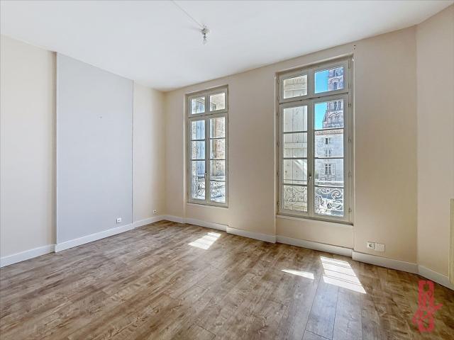 Appartement location à Angoulême, Aignes-et-puypéroux