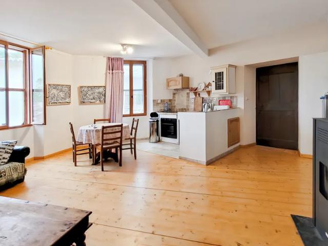 Appartement location à Forcalquier, Cruis