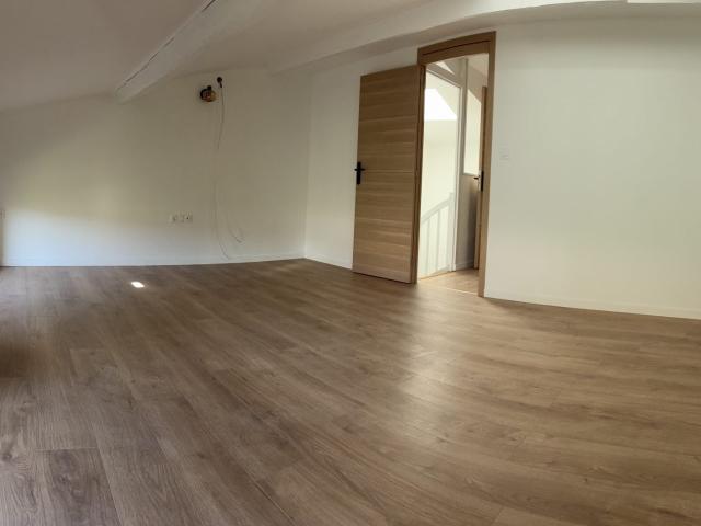 Appartement location à Tournon-sur-Rhône, Tournon-sur-rhône