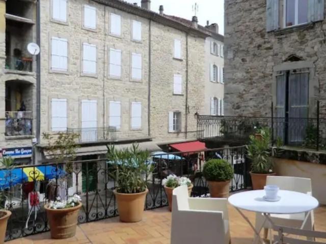 Appartement location à Largentière, Les Vans