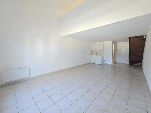 Appartement location à Arles, Saint-martin-de-crau